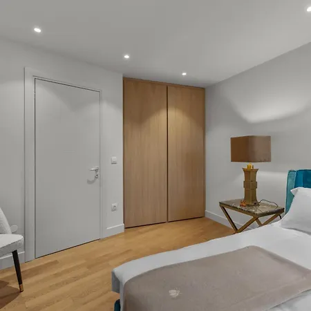Town House Apartman *